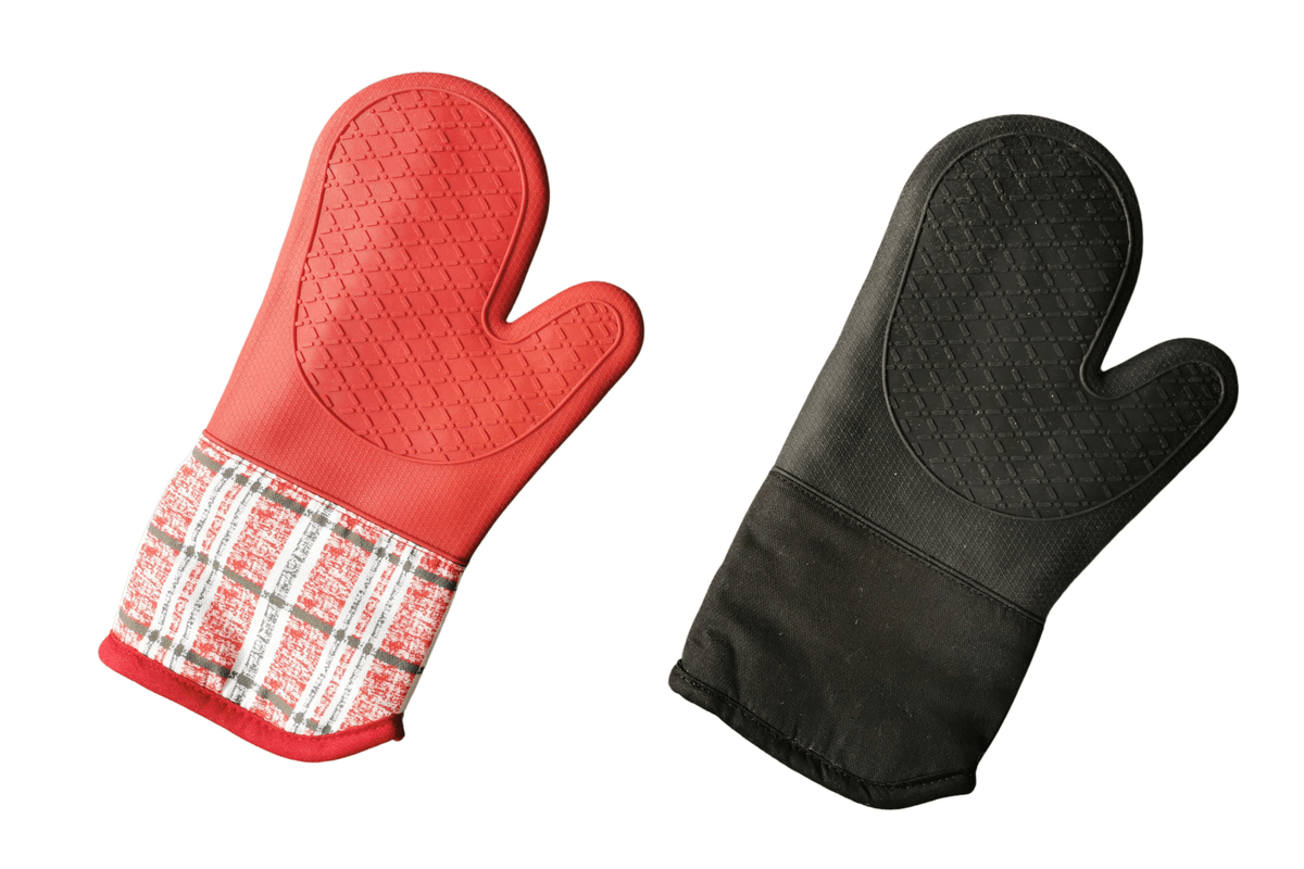 Black and Red Silicone Oven mitts